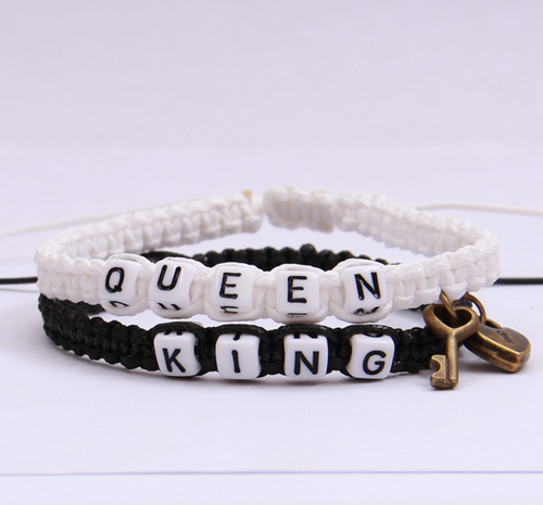BRAZALETES DE PAREJA BLACK KING & WHITE QUEEN – SET DE 2